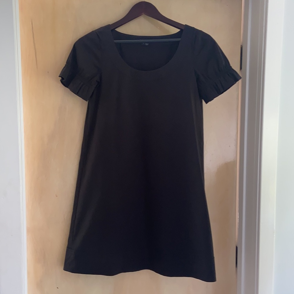 Theory black slip on dress short sleeve size 0